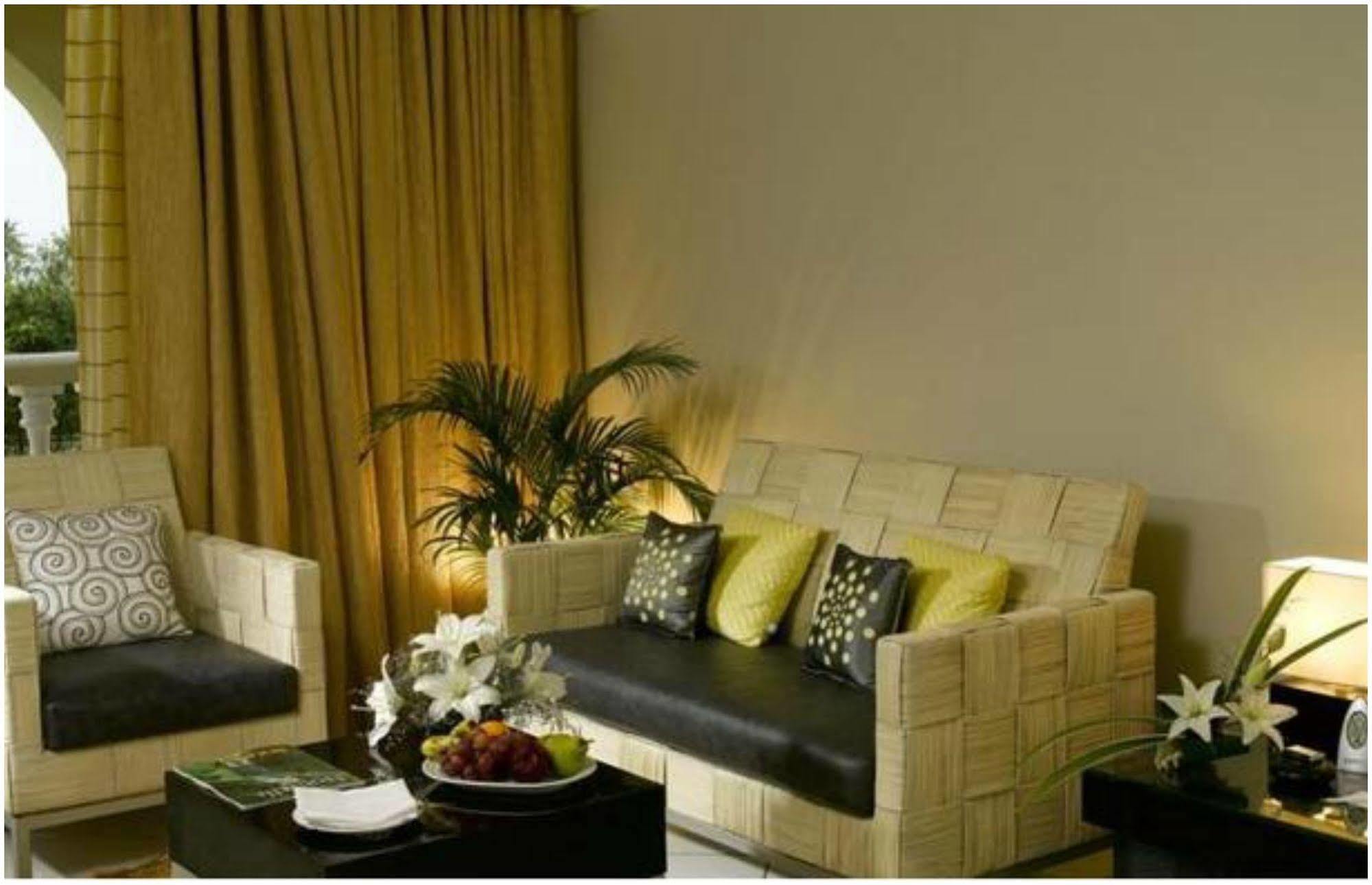 The Zuri White Sands, Goa Resort & Casino Varca Exterior foto